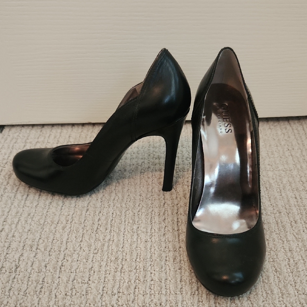 Guess Black Heels Classic Pumps